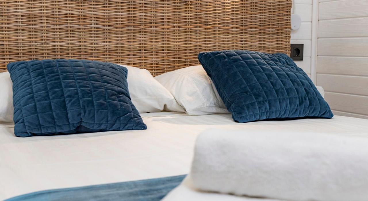 יורט דה מאר "Breeze" Aparthotel By Parrot'S House מראה חיצוני תמונה