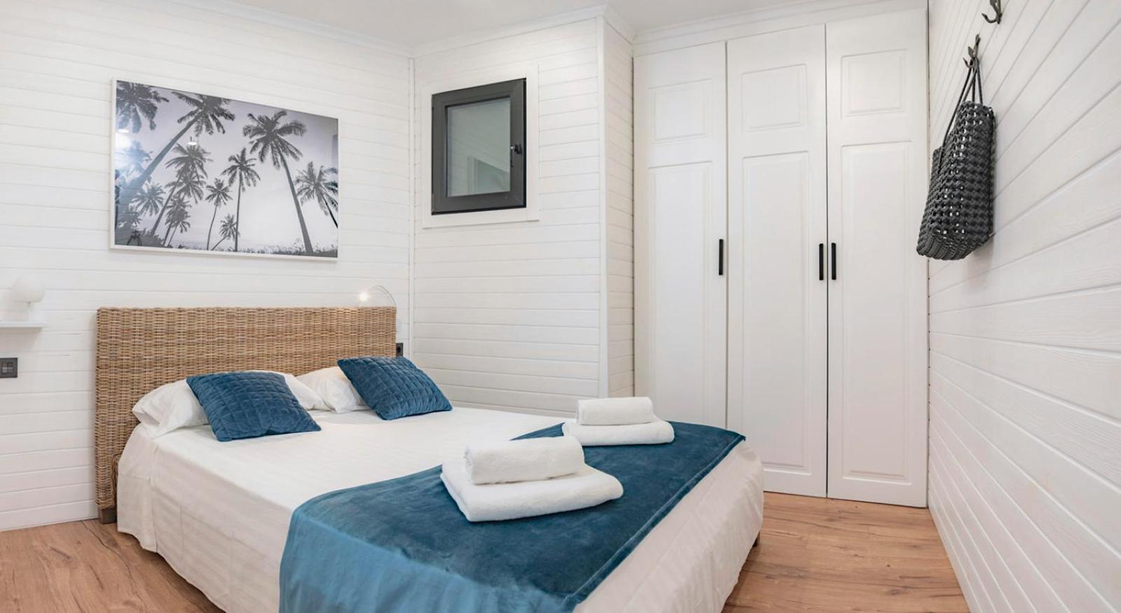 יורט דה מאר "Breeze" Aparthotel By Parrot'S House מראה חיצוני תמונה